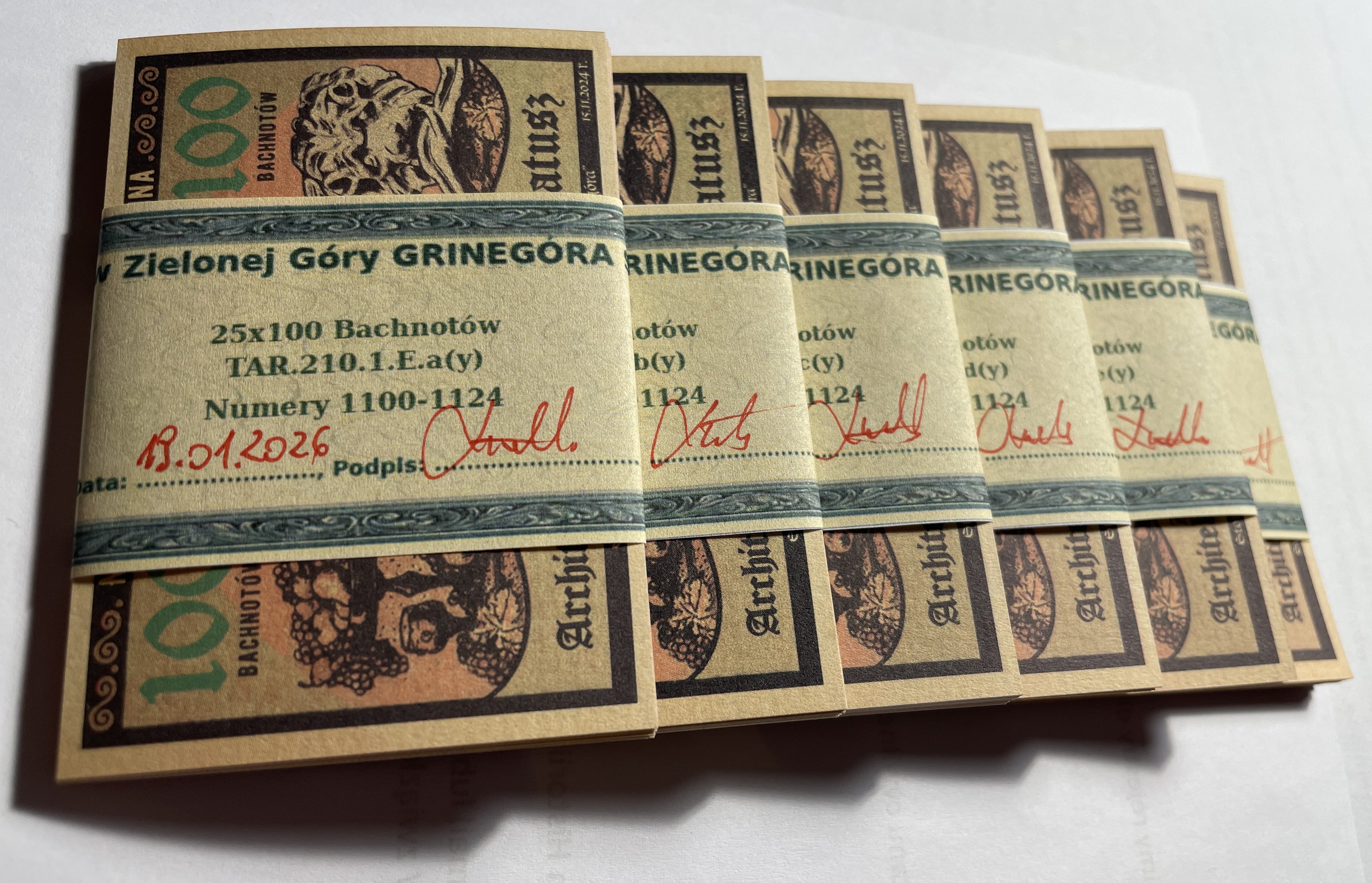 PACZKA z SOLIDEM 1111 - Bachnoty RATUSZ (Banknoty Bachusa)