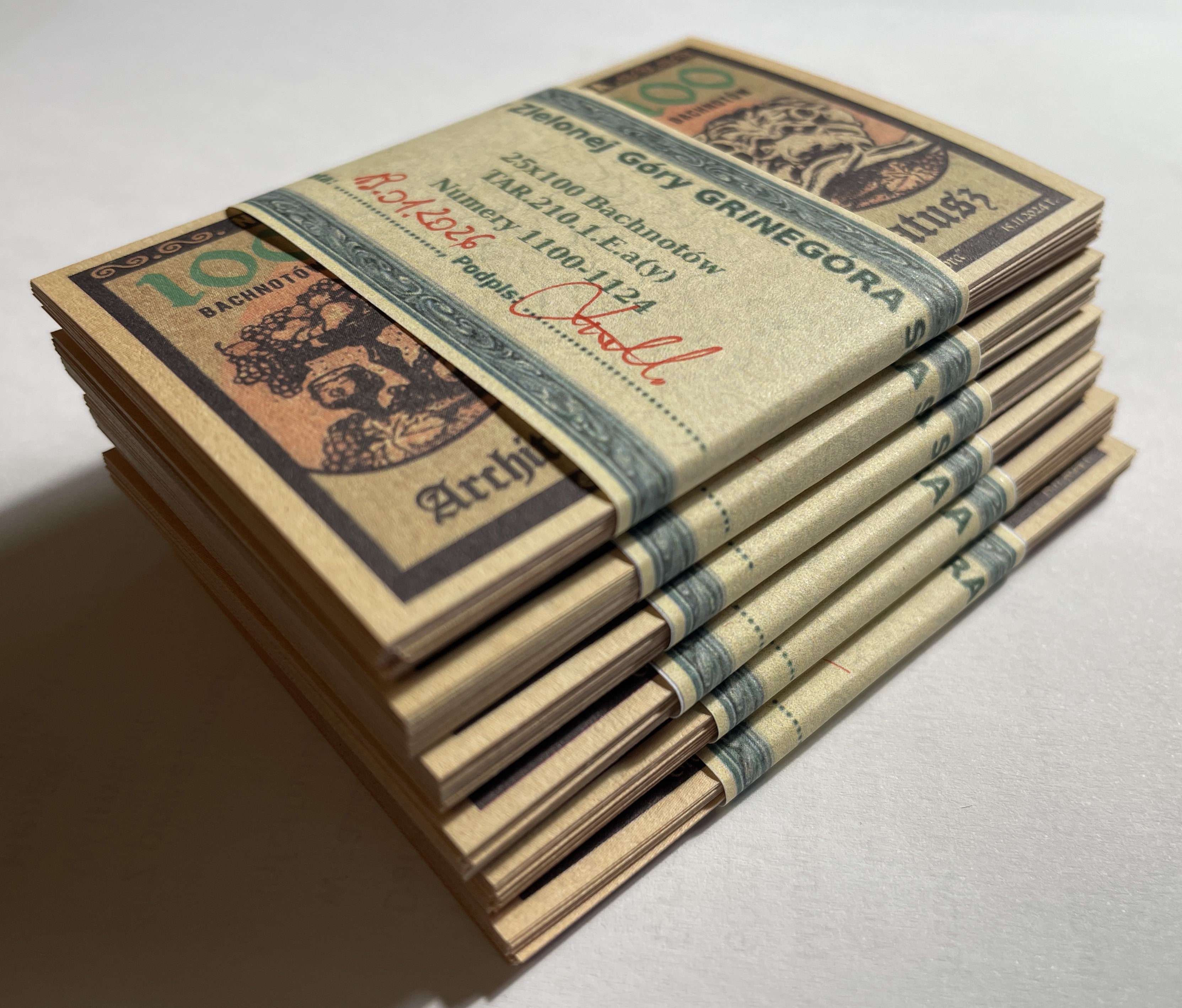 PACZKA z SOLIDEM 1111 - Bachnoty RATUSZ (Banknoty Bachusa)